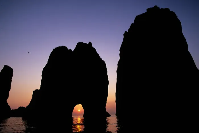 Capri by Night: Exclusive Boat Tour with Aperitif