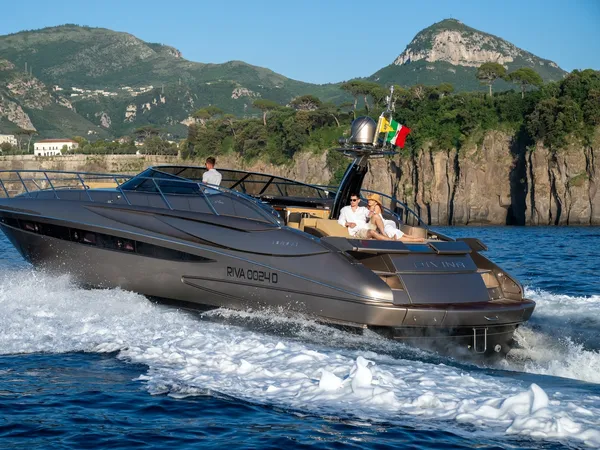 Riva Rivale 52-4