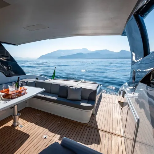 Sunrise Yacht-3
